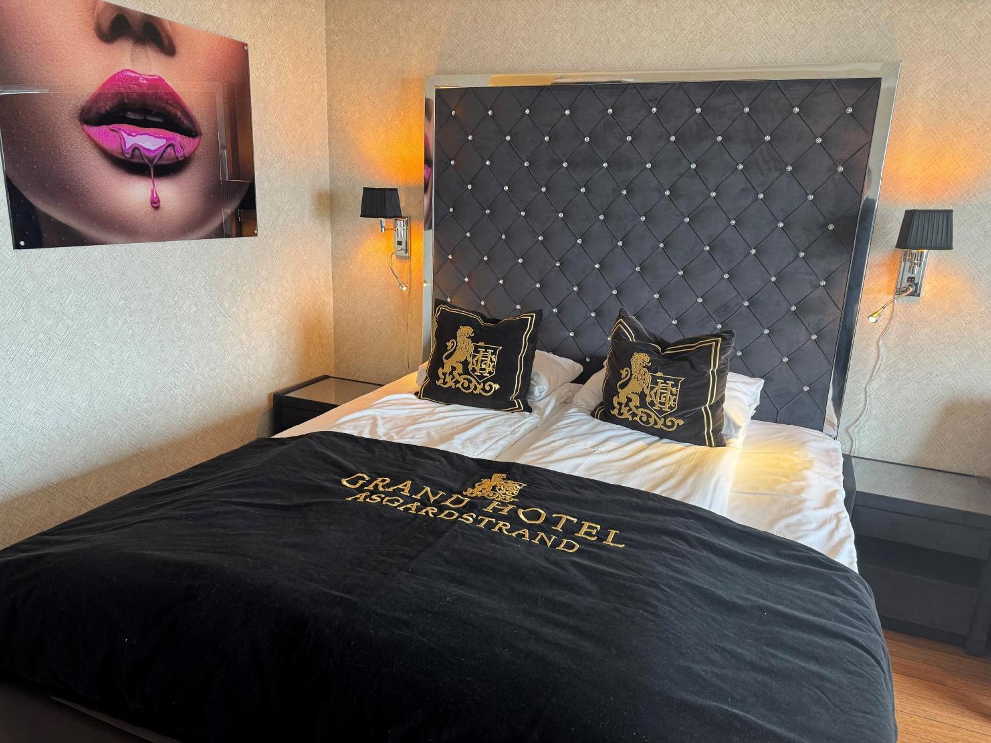 Grand Hotel Asgardstrand - Unike Hoteller Екстериор снимка