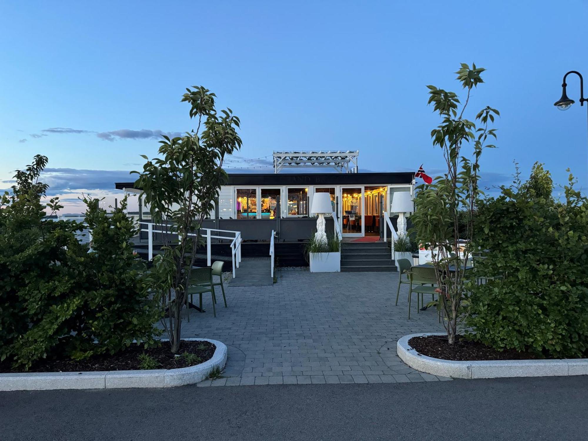 Grand Hotel Asgardstrand - Unike Hoteller Екстериор снимка