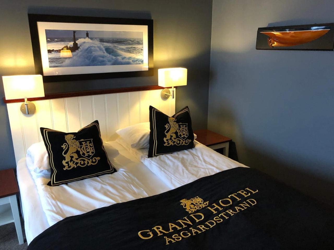 Grand Hotel Asgardstrand - Unike Hoteller Екстериор снимка